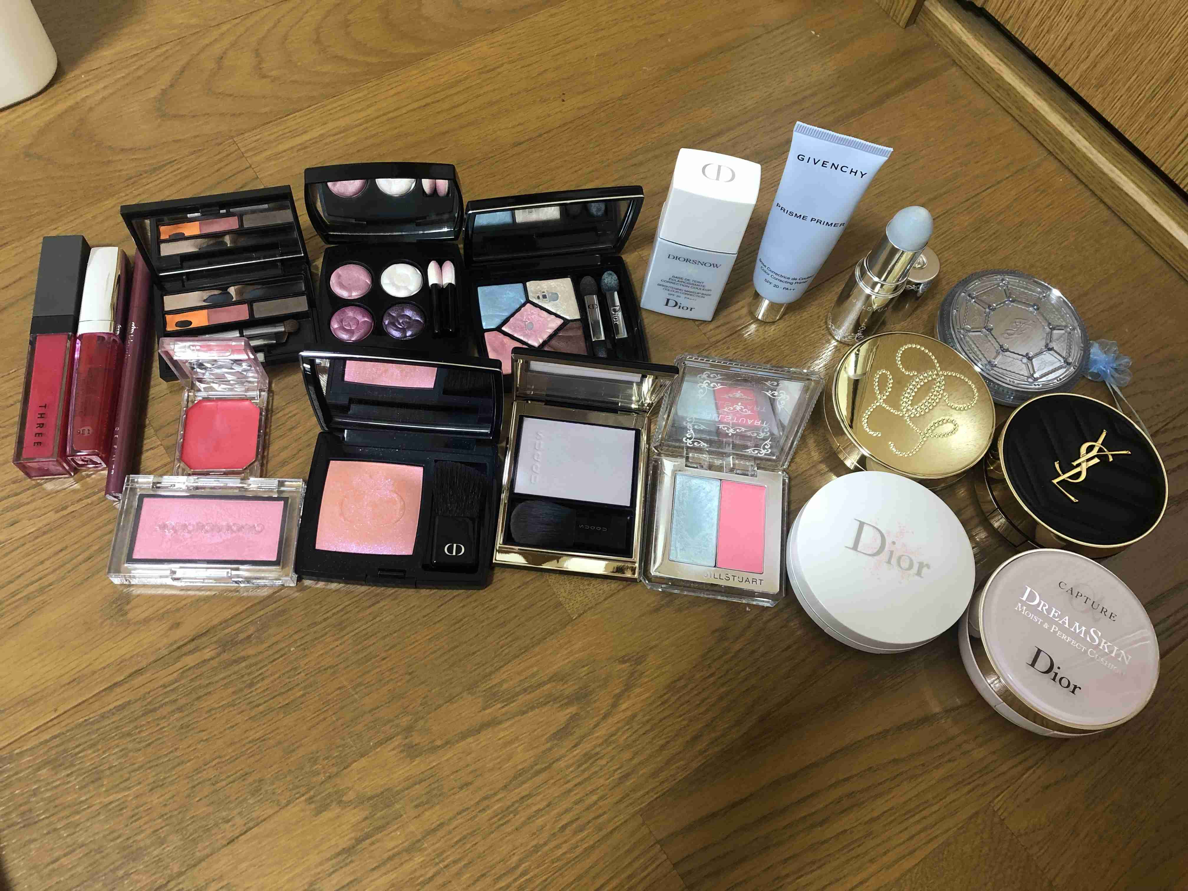 レギュラーコスメを見せて下さい 【Part24】