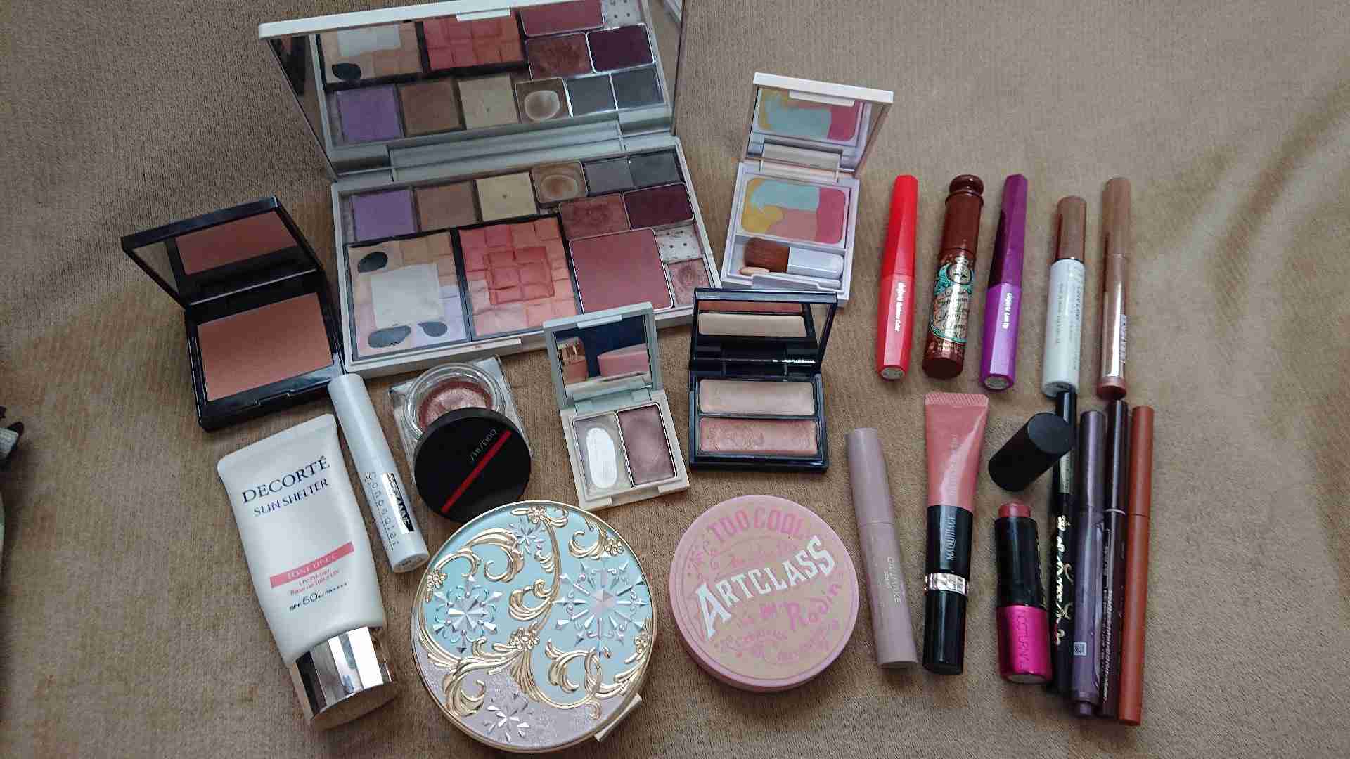 レギュラーコスメを見せて下さい 【Part24】