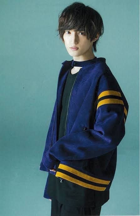 なにわ男子・道枝駿佑『MEN ’S NON NO』で男性ファッション誌初ソロ表紙「家族に連絡するくらいうれしかった」