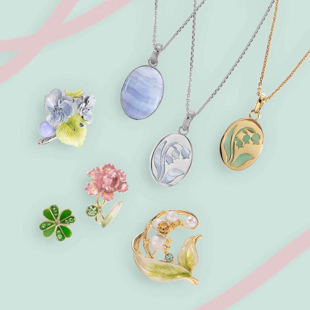 植物モチーフのアクセサリー