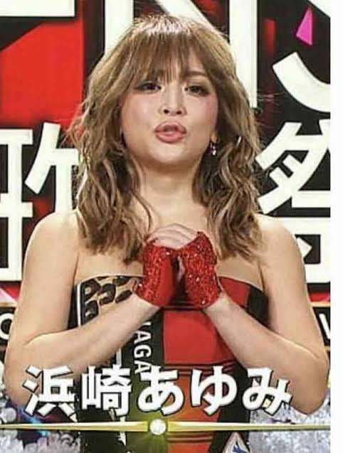 マドンナの顔が激変　膨らみすぎた唇にファン騒然