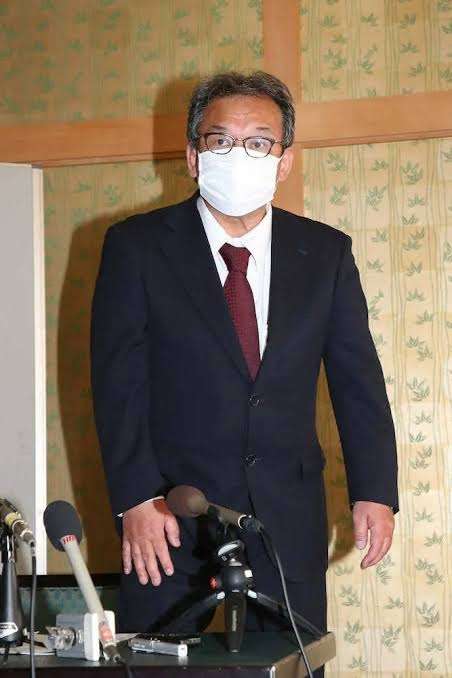 遭難の観光船の運営会社社長 献花台の前で深く一礼も花を手向けず