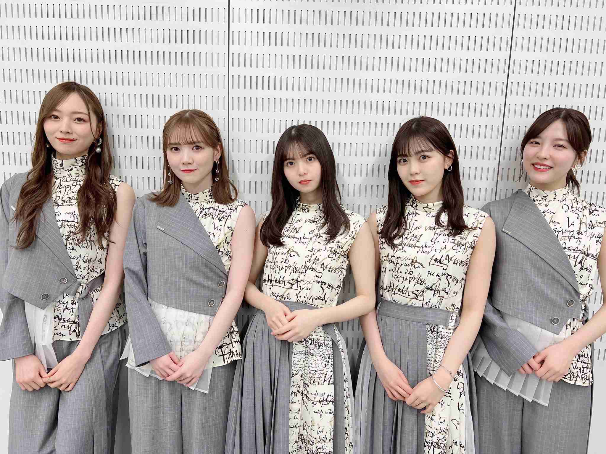 乃木坂46メンバー、「同性との挙式」をエイプリルフールに投稿し物議。「性的マイノリティをネタとして消費」と専門家