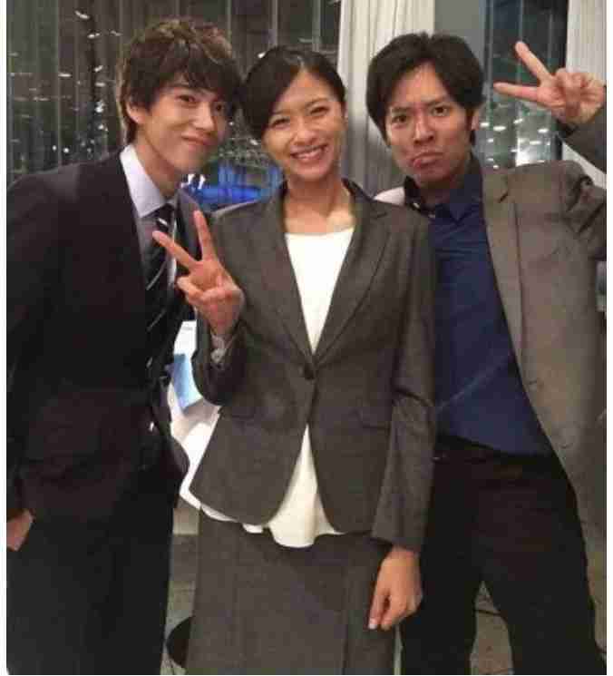榮倉奈々＆賀来賢人、夫婦でファッション誌のカバー飾る インタビューでは“家族”を語る