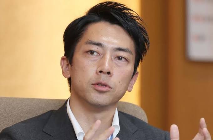 これまでの人生を雑に書くと、誰かが映画っぽいタイトルをつけてくれるトピ