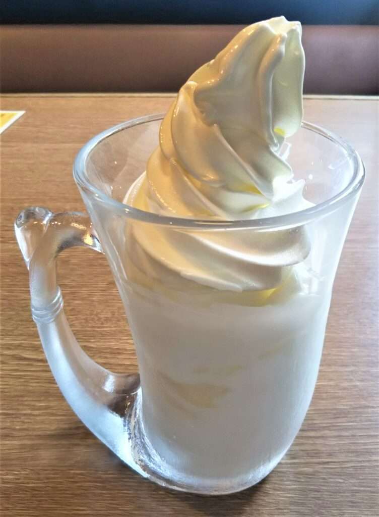 ソフトクリーム好きな人🍦