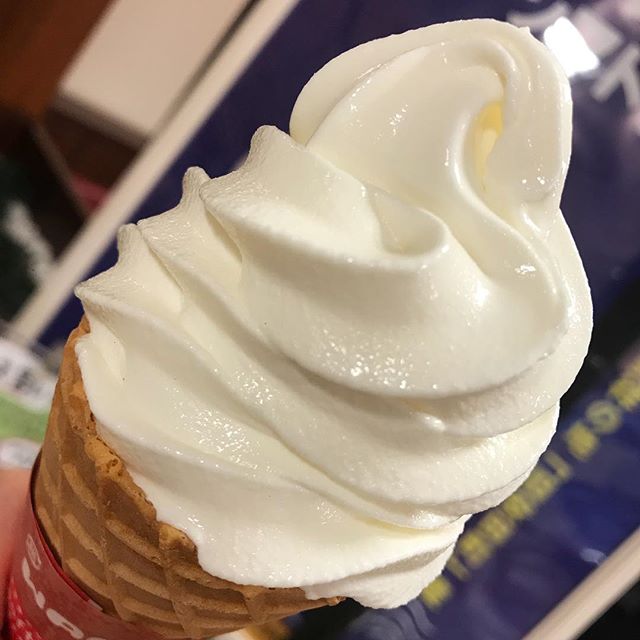 ソフトクリーム好きな人🍦