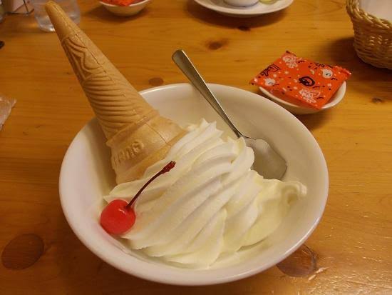 ソフトクリーム好きな人🍦