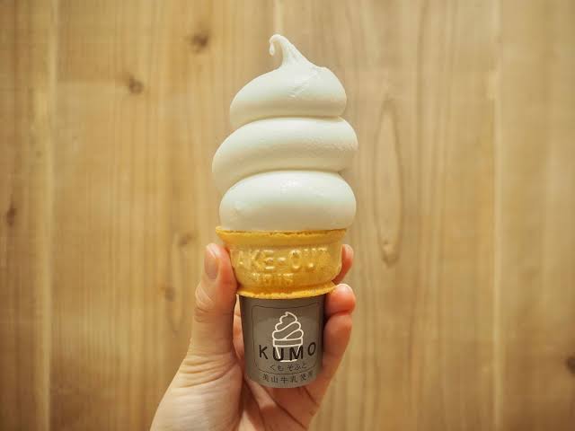 ソフトクリーム好きな人🍦