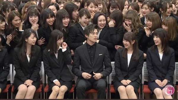 杉野遥亮、サマンサタバサ入社式にサプライズ登場 デビュー当時振り返り「仕事を楽しむ余裕なかった」