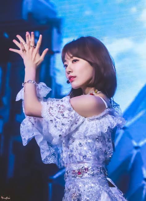 宮脇咲良『LILY BROWN』SPモデルに 本人の“好き”詰め込んだコラボアイテムも発売