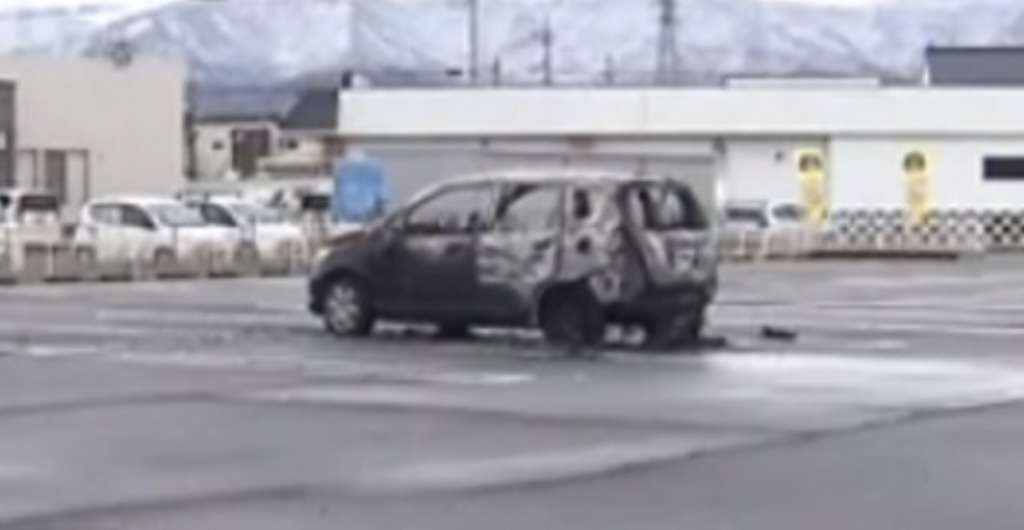 「くら寿司」店長が店の駐車場で自殺していた 従業員は「上司のパワハラ」を証言