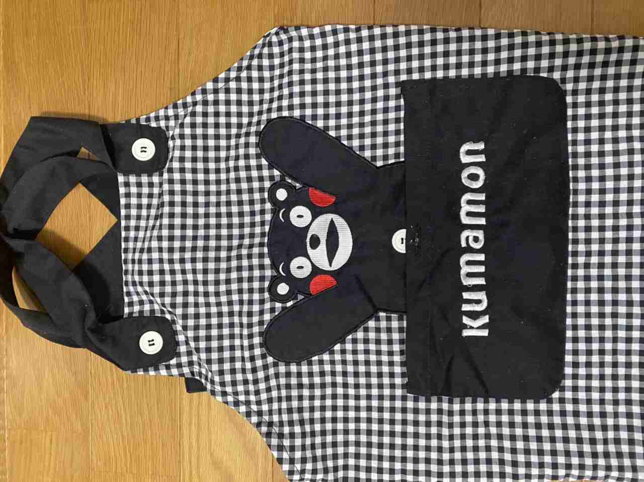 今しているエプロン見せてください！