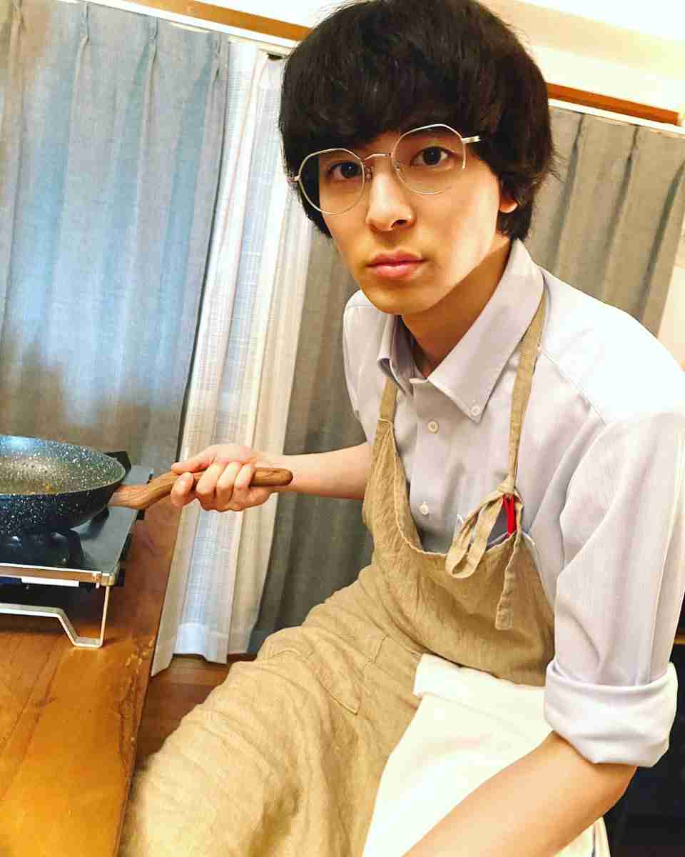 今しているエプロン見せてください！