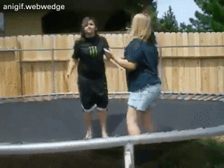 2人同時ジャンプで骨折も　トランポリンパークで事故増加