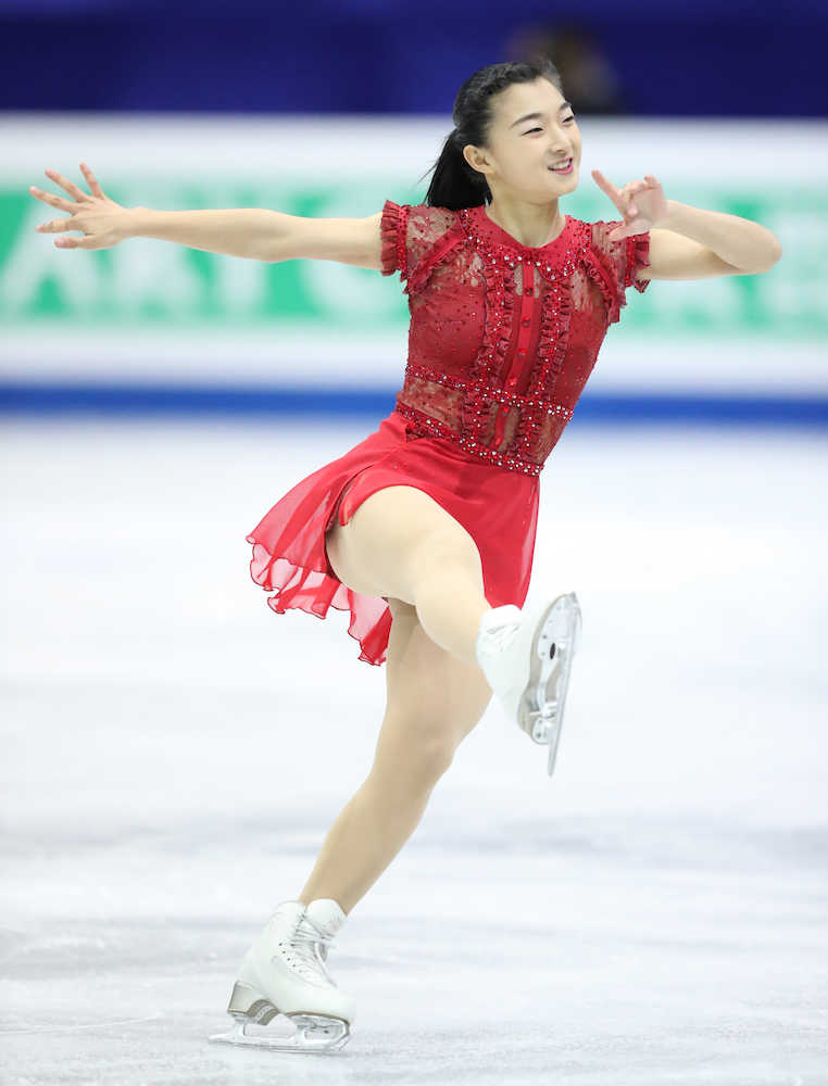 心機一転ばっさりショートヘアの坂本花織　「グラディエータ－」で世界女王の舞いを披露