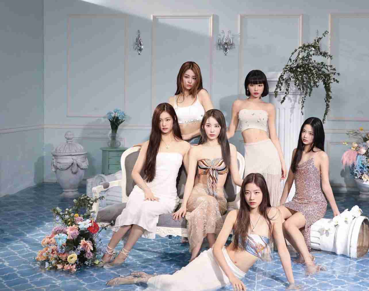 「LE SSERAFIM」宮脇咲良、暗髪＆姫カットの大胆イメチェン 美ボディ披露に「ビジュアル最強」と反響続々 