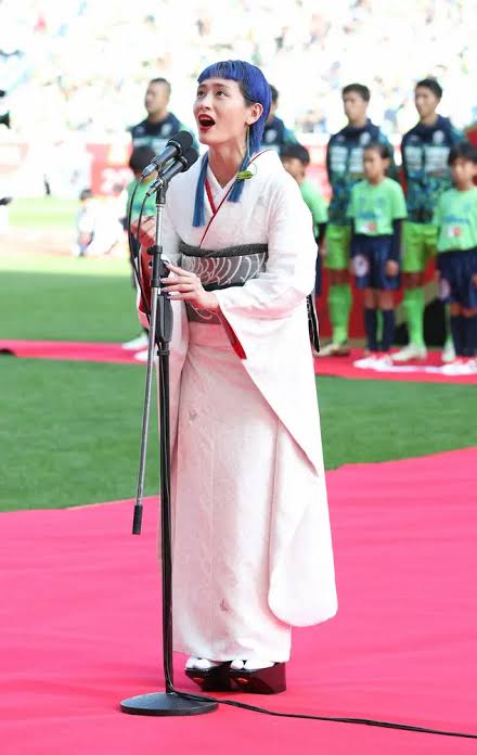 流行ってないけど、自分にとってオススメの曲を書くトピ