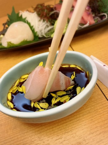 料理の脇役、食べますか？