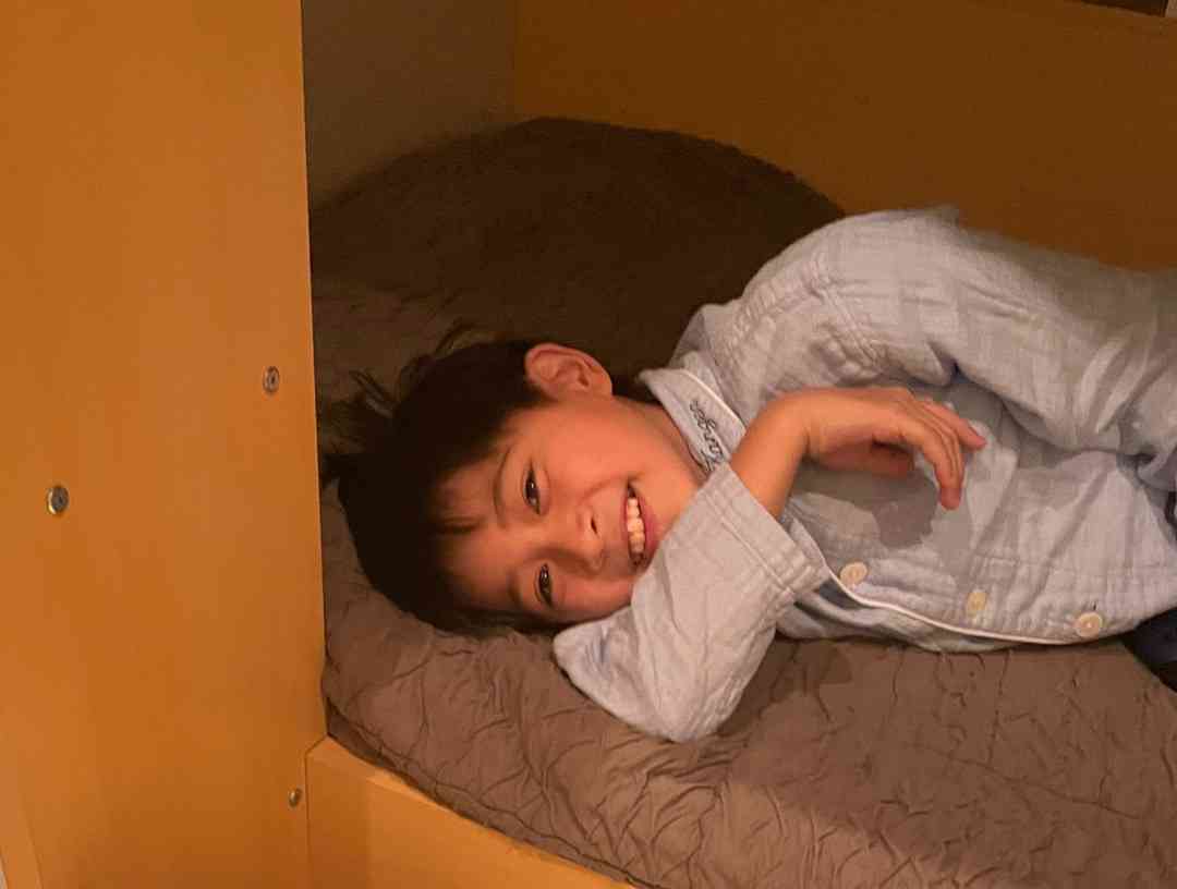 小林麻耶「ママ、洗脳解けて」　母への願いをブログ連投…父親には「縁切られました」