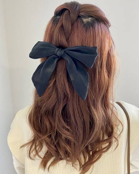 ヘアアクセつけてる方！