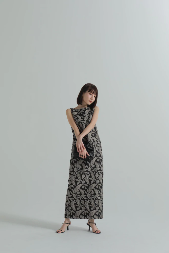 【20代後半】服はどこで買っていますか？