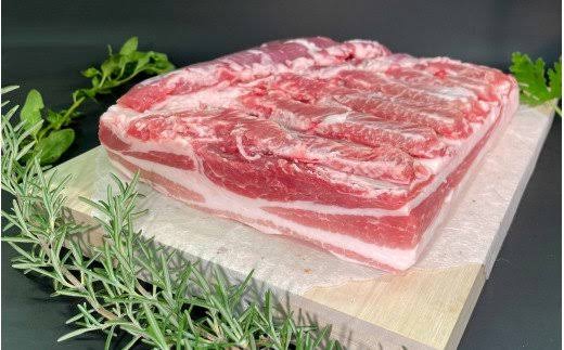 「パックを開けたら脂身9割超…」ほとんど脂身 イチゴカステラのような豚バラブロックが物議