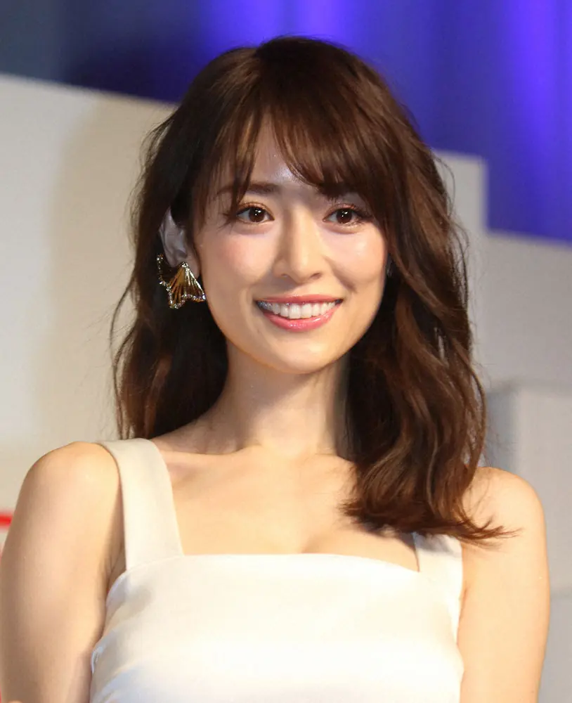 43歳になった元ギャルのカリスマ・安西ひろこ、肌色のトレ着の美ボディに「すごく綺麗」と反響