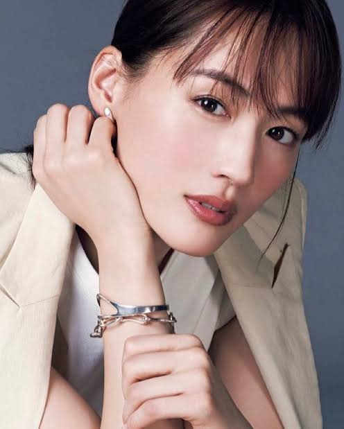 【意識調査】美容整形、女性の約4割が「したいと思ったことがある」施術を考えたパーツは“目”が55.0%