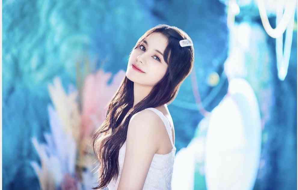 NiZiU、12日新曲「ASOBO」発売　MAKO「