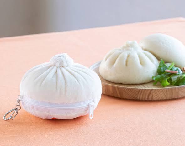 食べちゃいたいくらい可愛い　分厚い「フルーツサンド」がポーチに