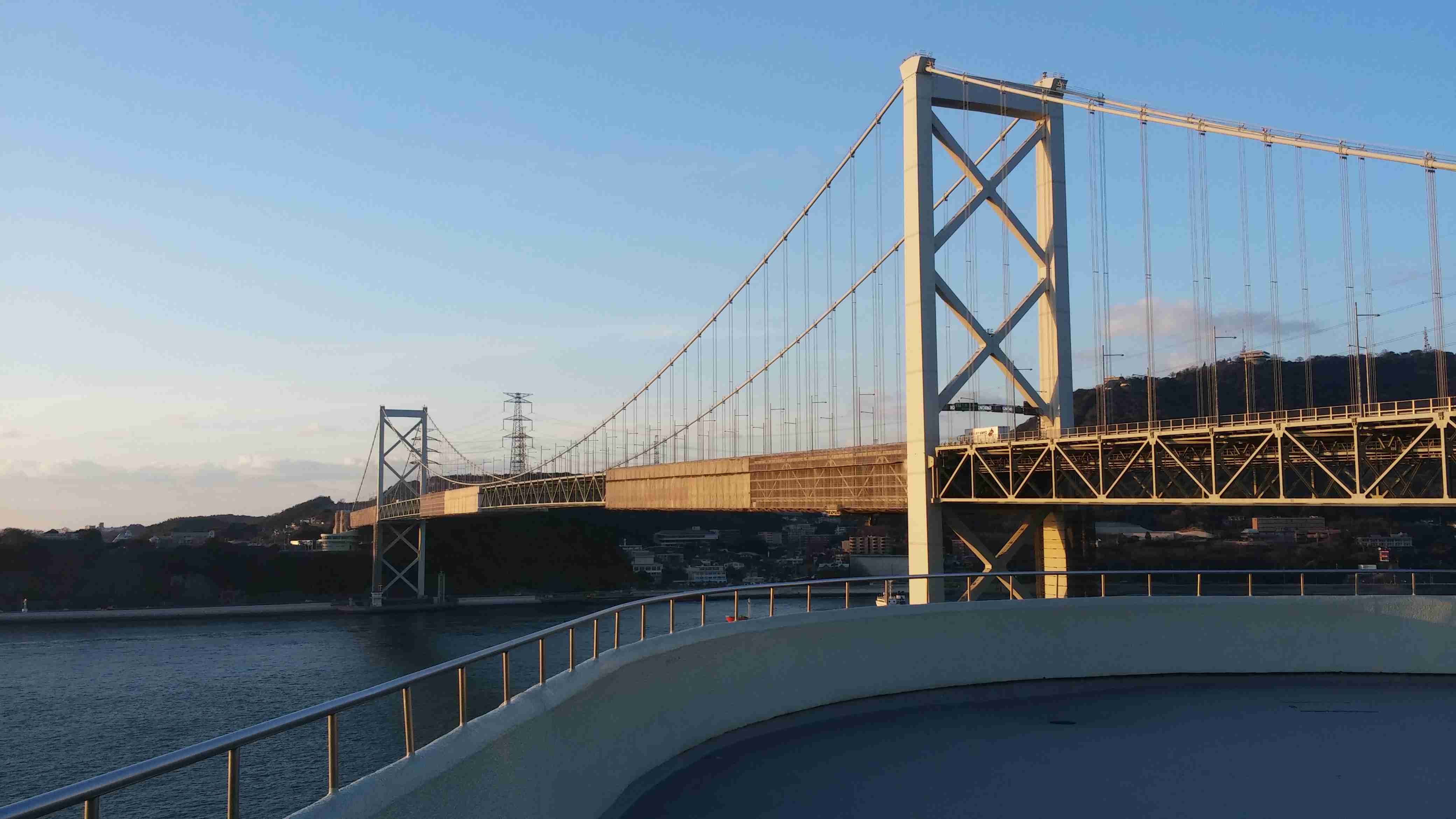 フォルダにある空の写真を見せてください