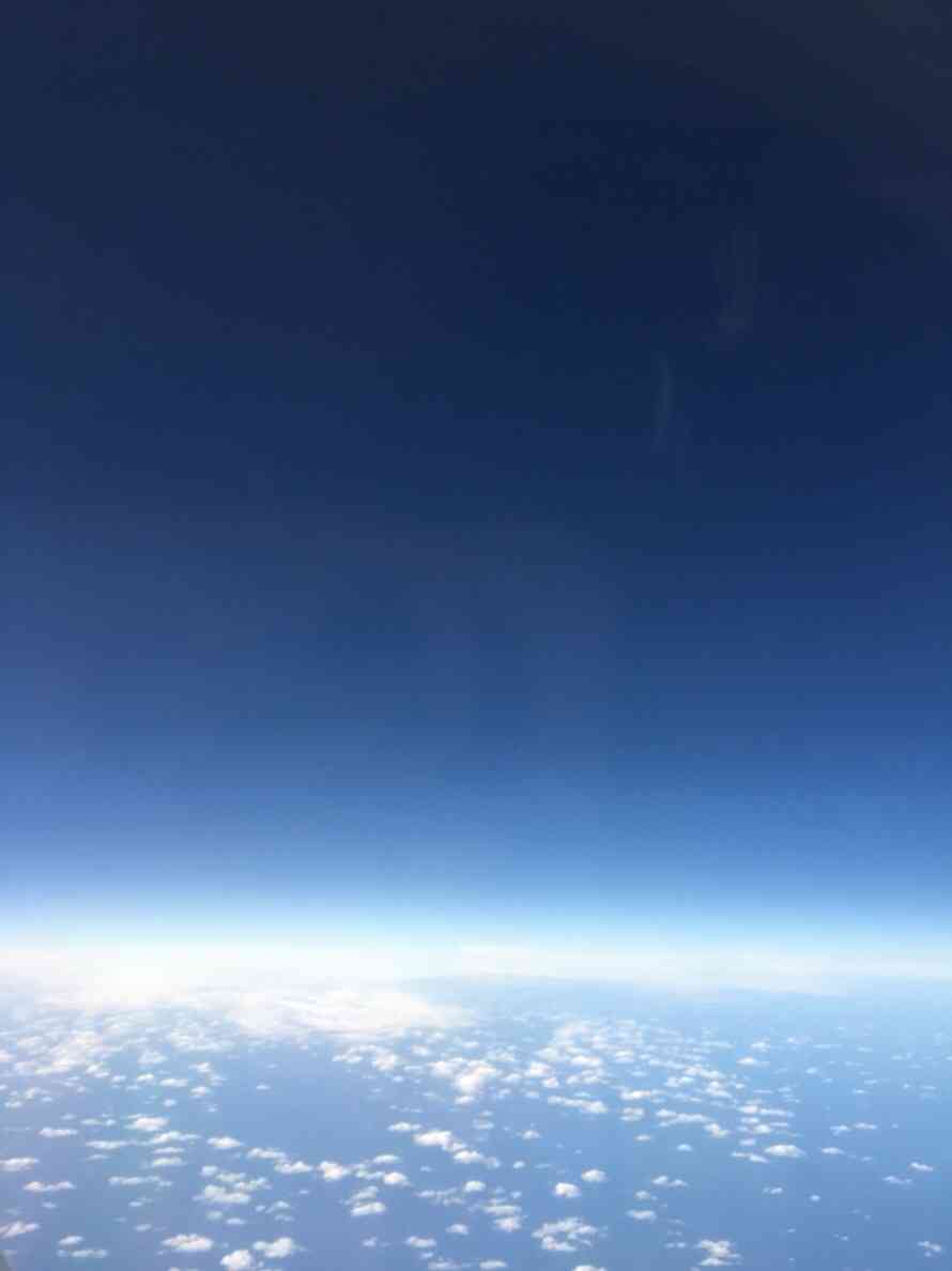 フォルダにある空の写真を見せてください