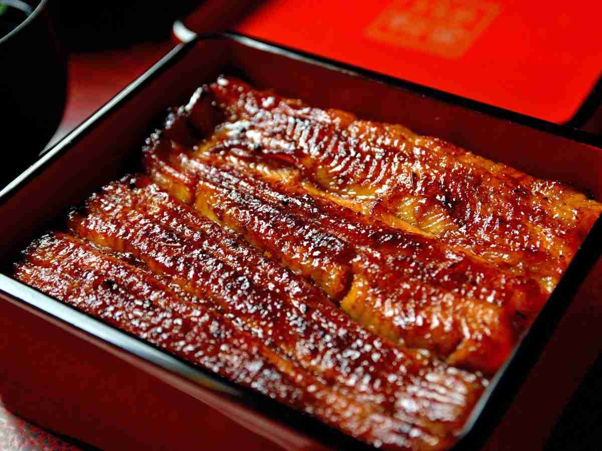 割と何でも美味しく食べられる人!!