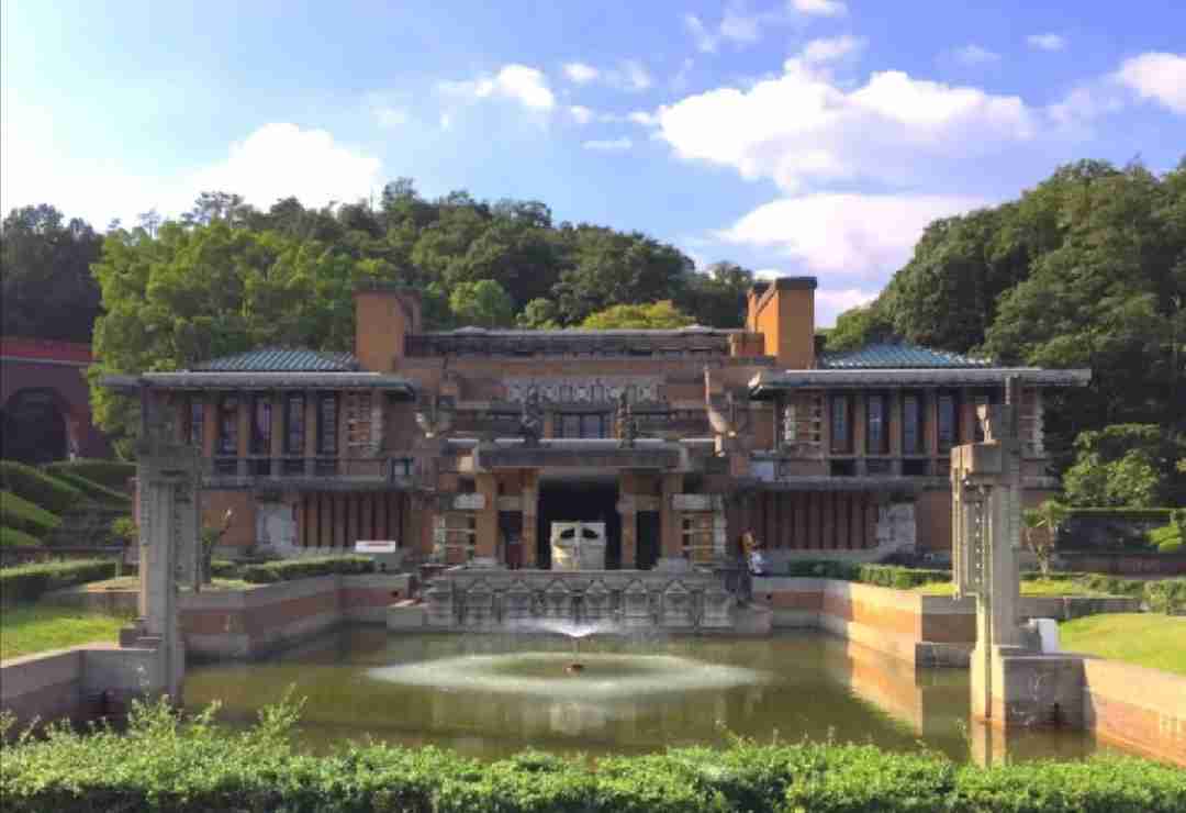 レトロ建築の魅力を語ろう！