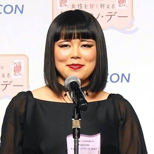 黒髪のカラーアイメイクについて