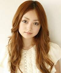 “奇跡の40歳”安達祐実「ほうれい線も深くなりましたけれど…」 変わらない愛らしさ&美しさを披露