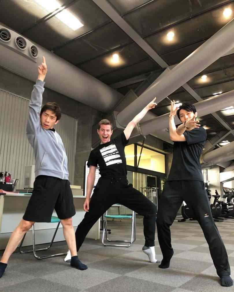 羽生結弦の“最新ショット”織田信成が投稿　世界中のファン興奮「So happy to see YUZU」