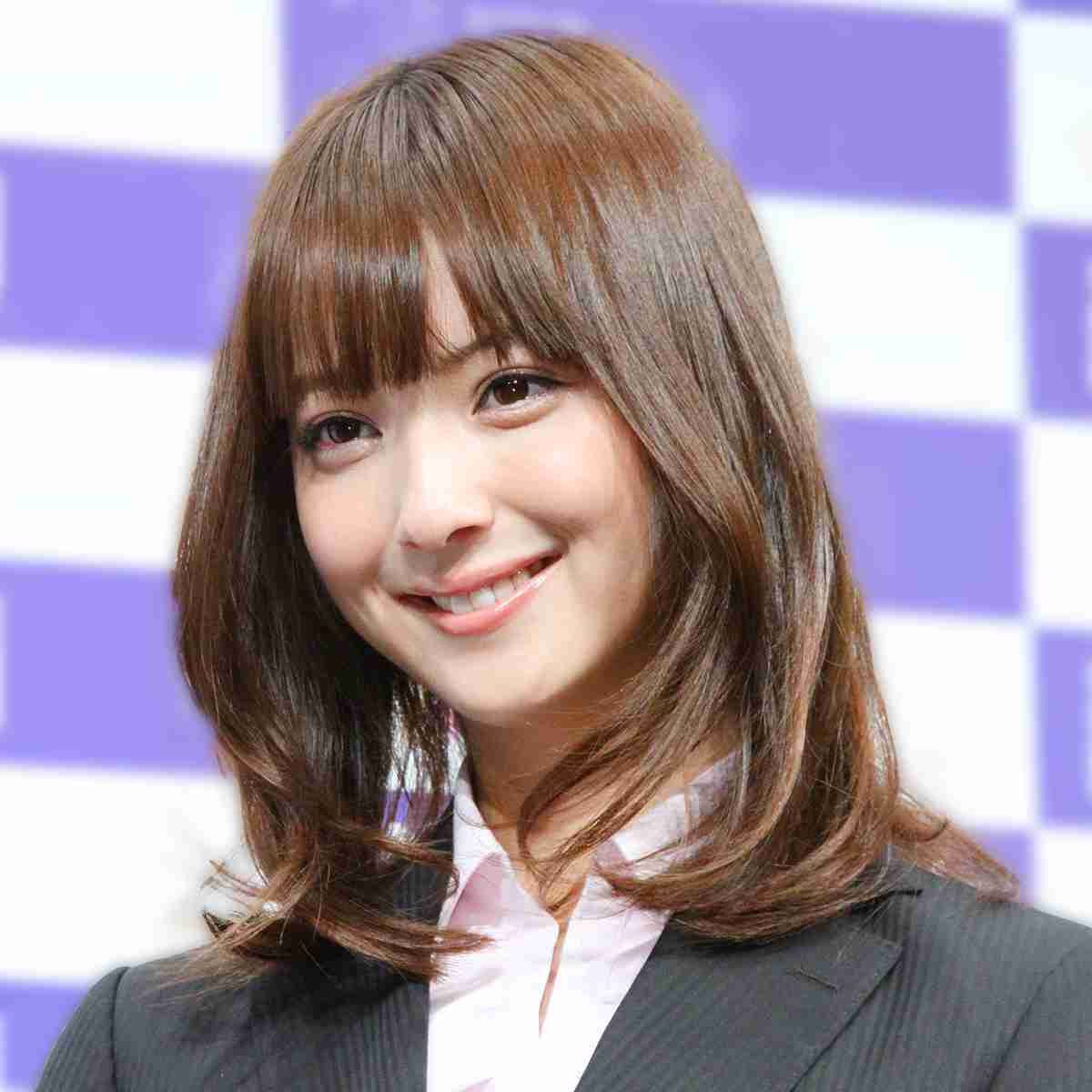 どうして可愛い子は髪質や肌質まで完璧なのか?