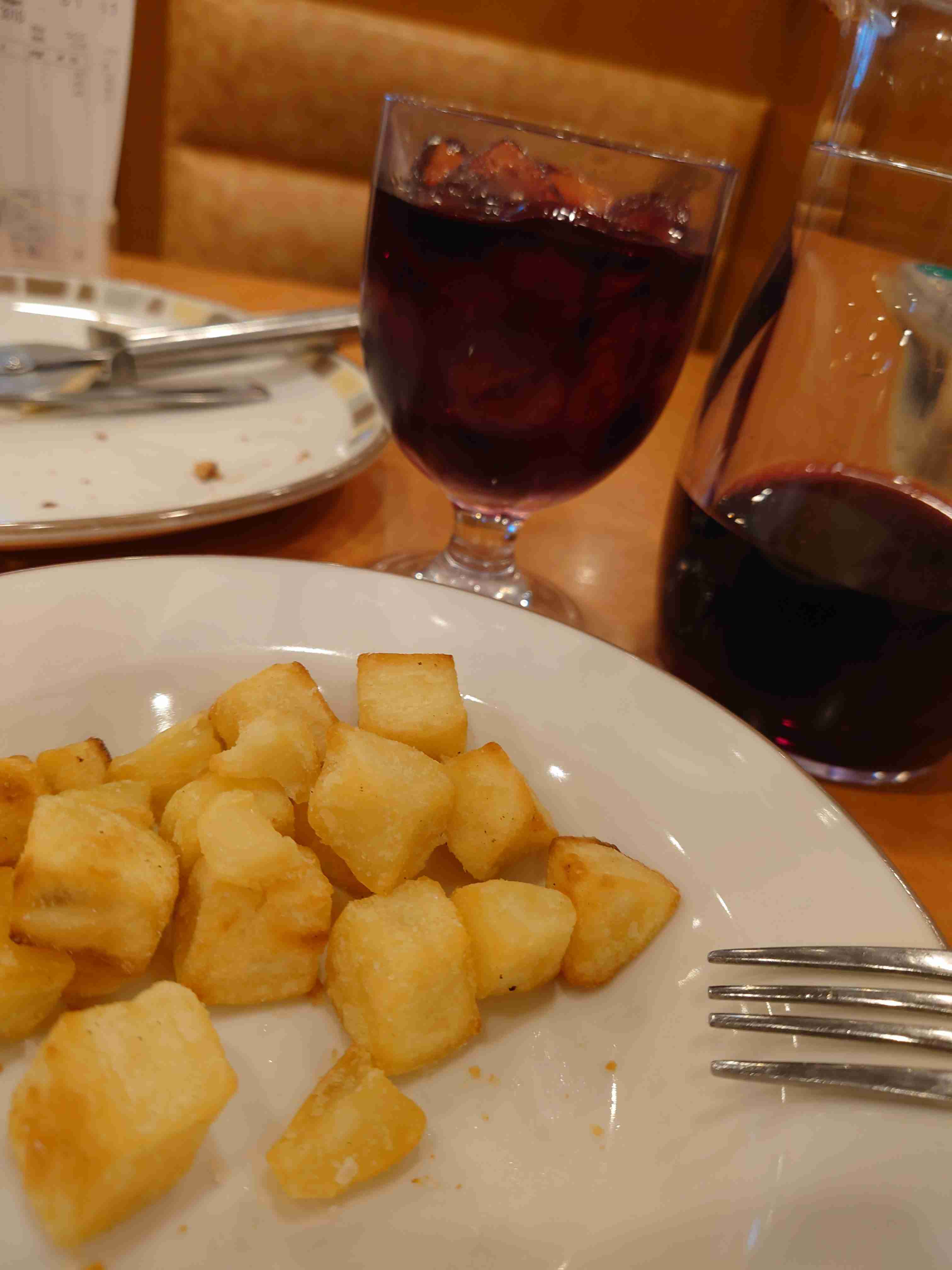 一人飲みしている方、写真見せて