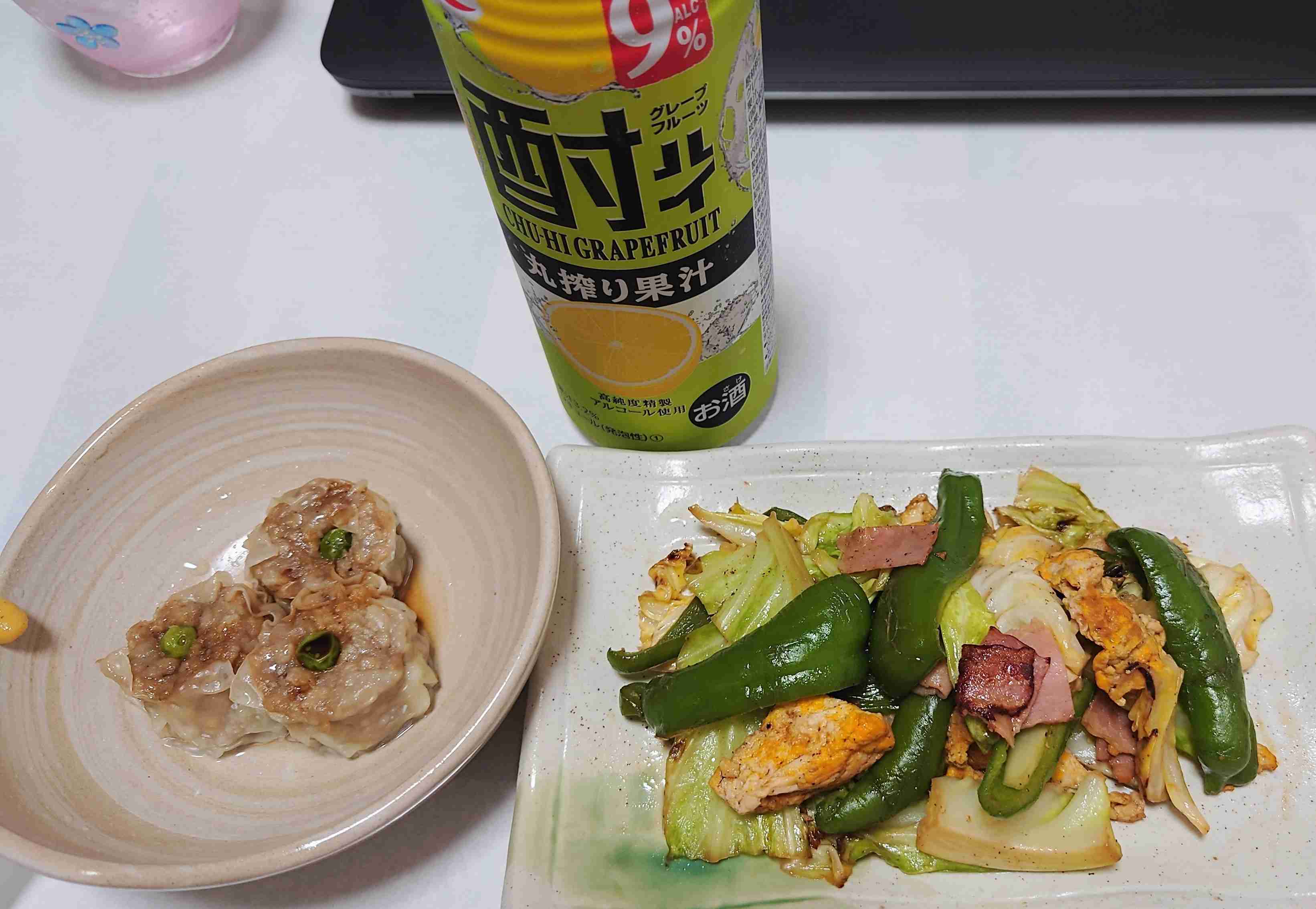 一人飲みしている方、写真見せて