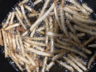 一人飲みしている方、写真見せて