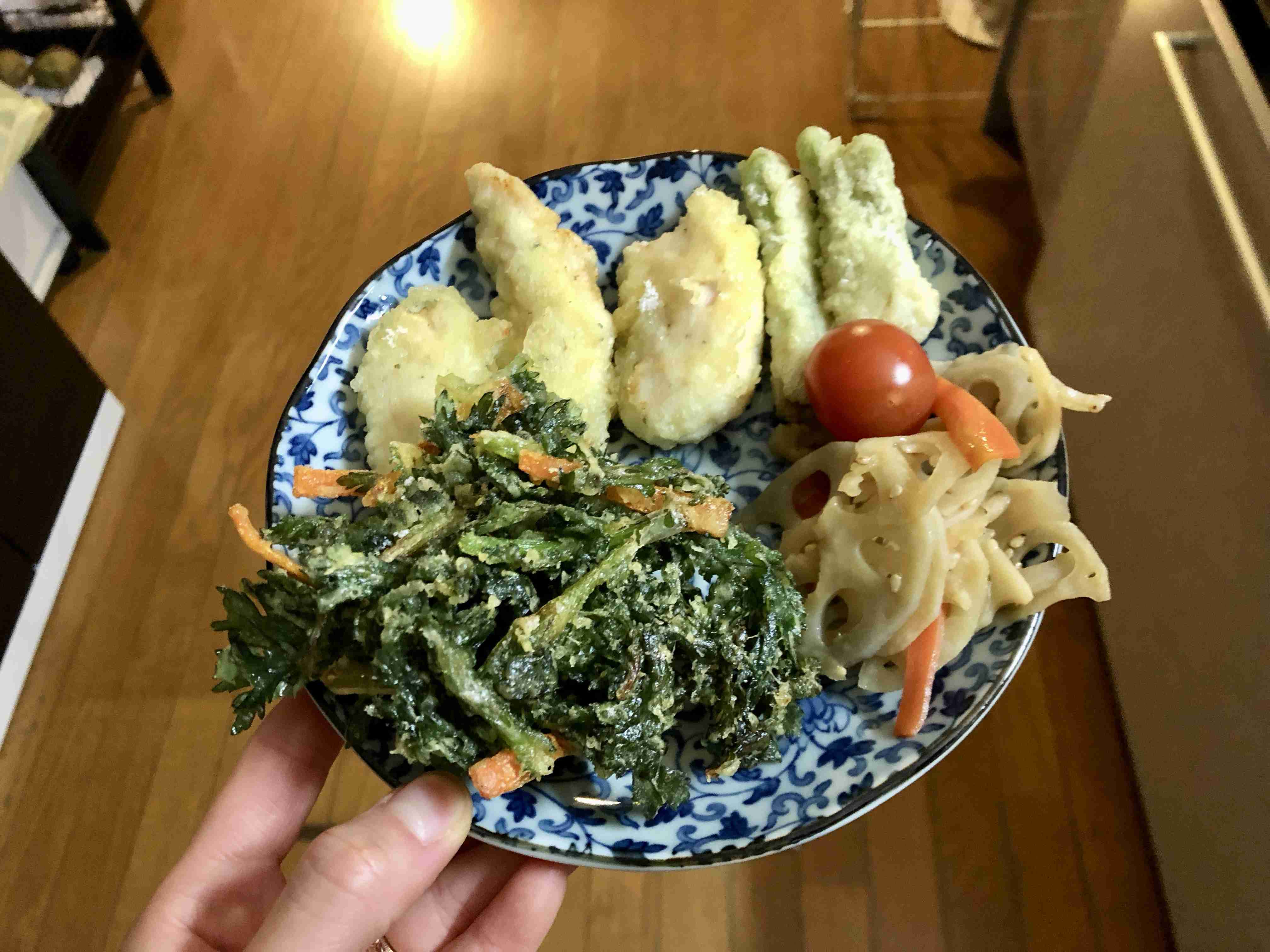 一人飲みしている方、写真見せて