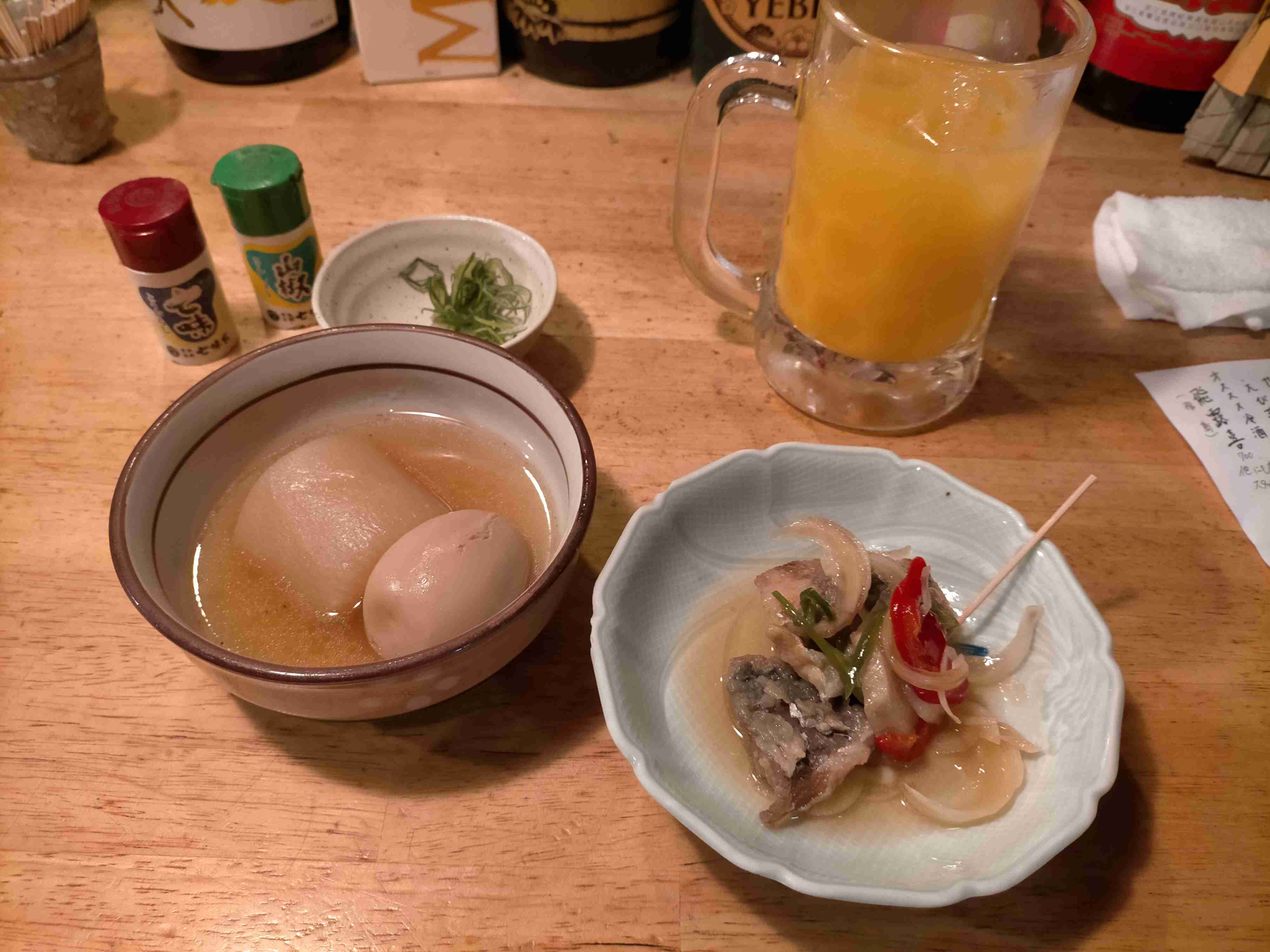 一人飲みしている方、写真見せて