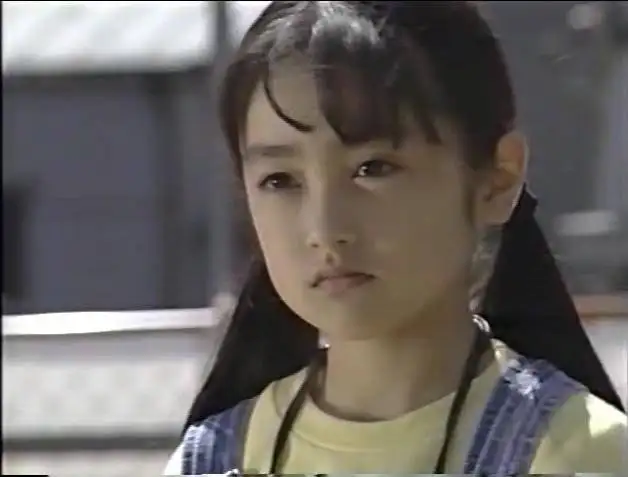 山之内すず　本名での芸能活動にうんざり　人気女優と比較され…「一番後悔してる」