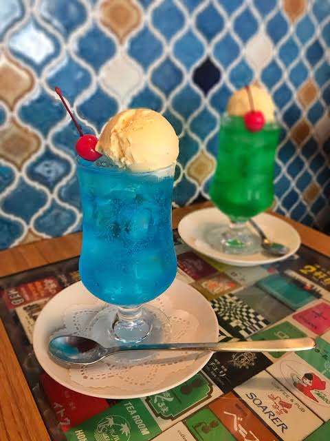 昭和っぽく写真を撮るトピ