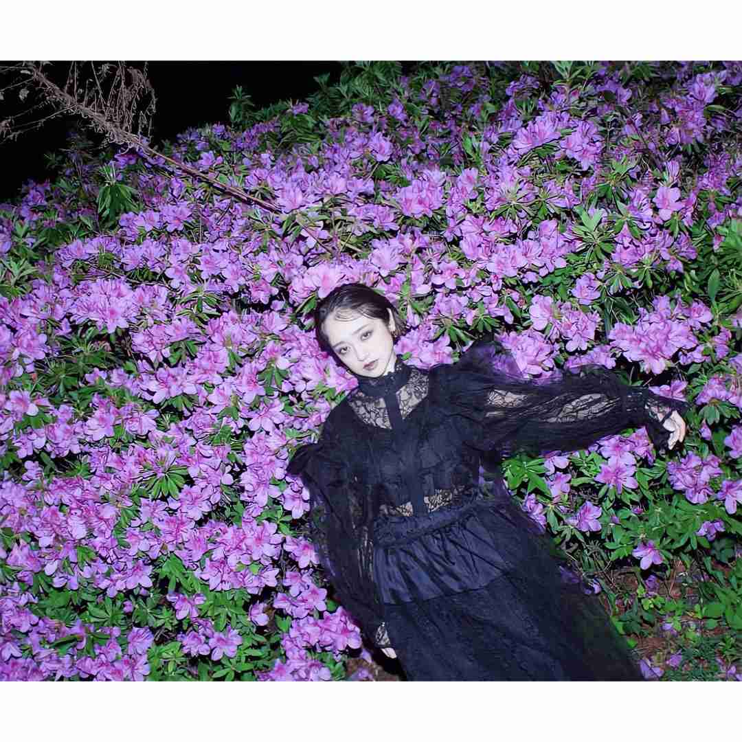 安達祐実、再婚8年目で別居　写真家夫との生活は冷え込み、母親と行動を共に