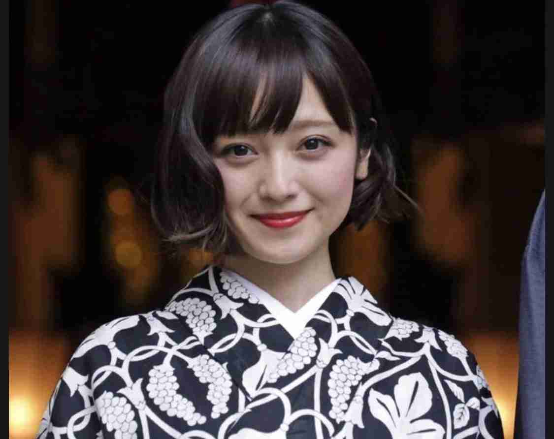 安達祐実、再婚8年目で別居　写真家夫との生活は冷え込み、母親と行動を共に