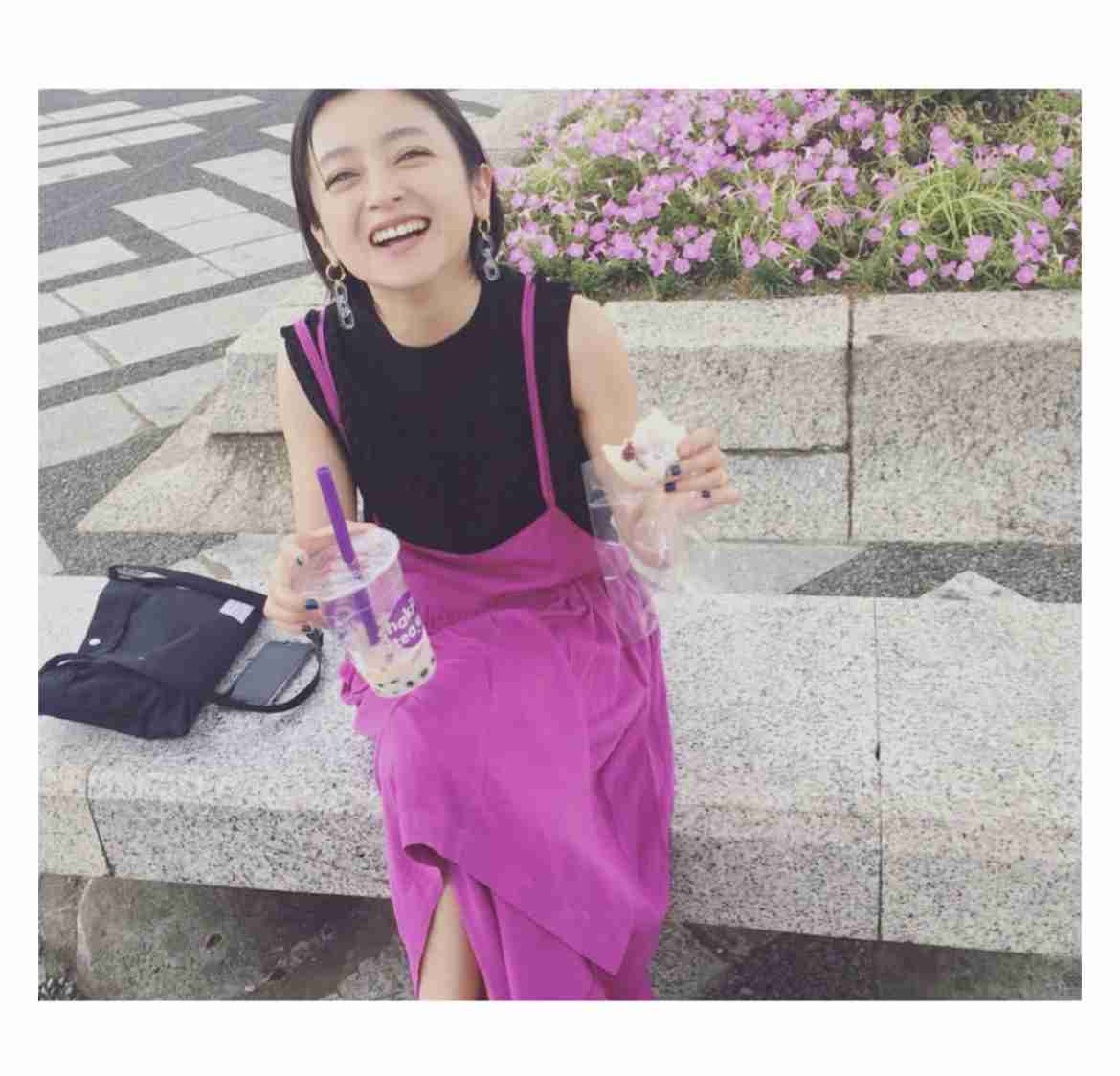 安達祐実、再婚8年目で別居　写真家夫との生活は冷え込み、母親と行動を共に