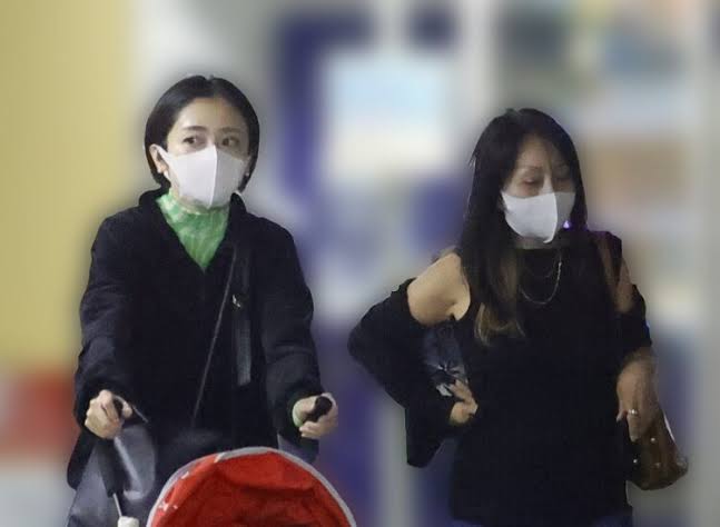 安達祐実、再婚8年目で別居　写真家夫との生活は冷え込み、母親と行動を共に